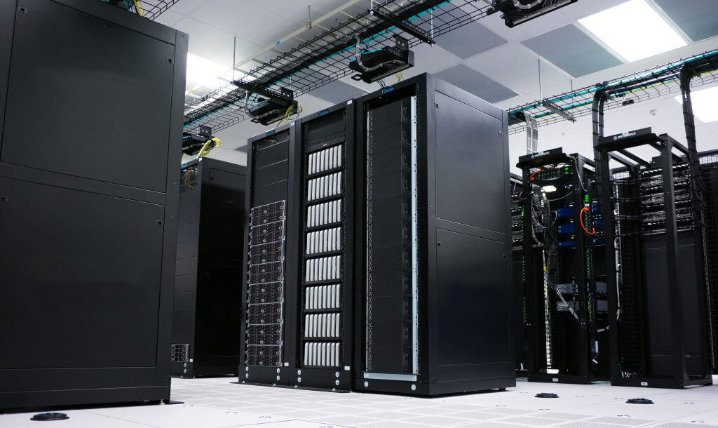 traditionl-data-center-interior