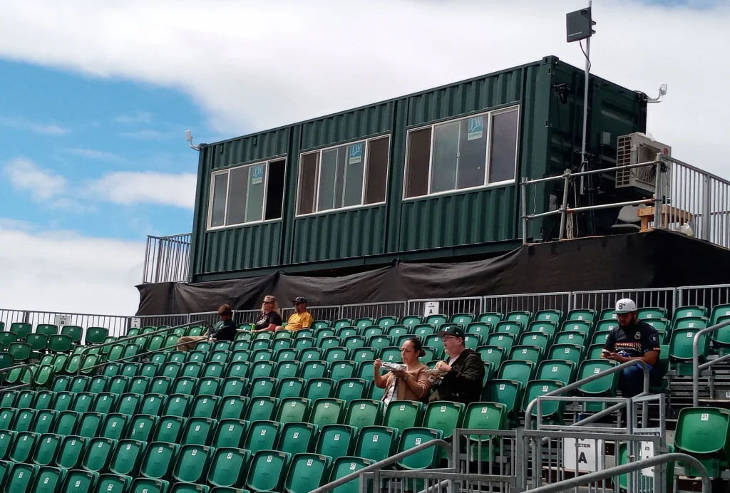 oakland ballers container press box